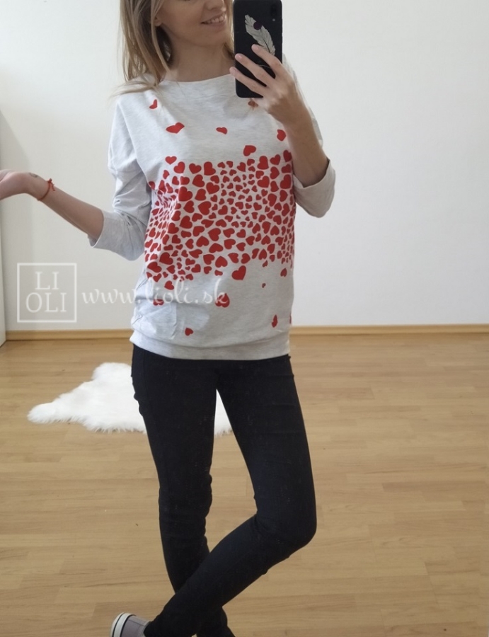 Dámske svetlo sivé tričko HEARTS s 3/4 rukávom