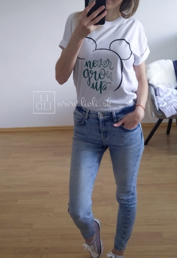 Dámske biele tričko s nápisom Never grow up