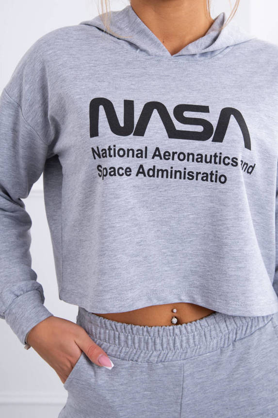 Dámska sivá NASA súprava s crop mikinou